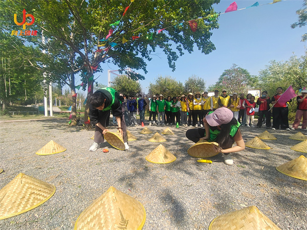 淄博某中学教师节暖心同行团建,凝聚团队育人力量